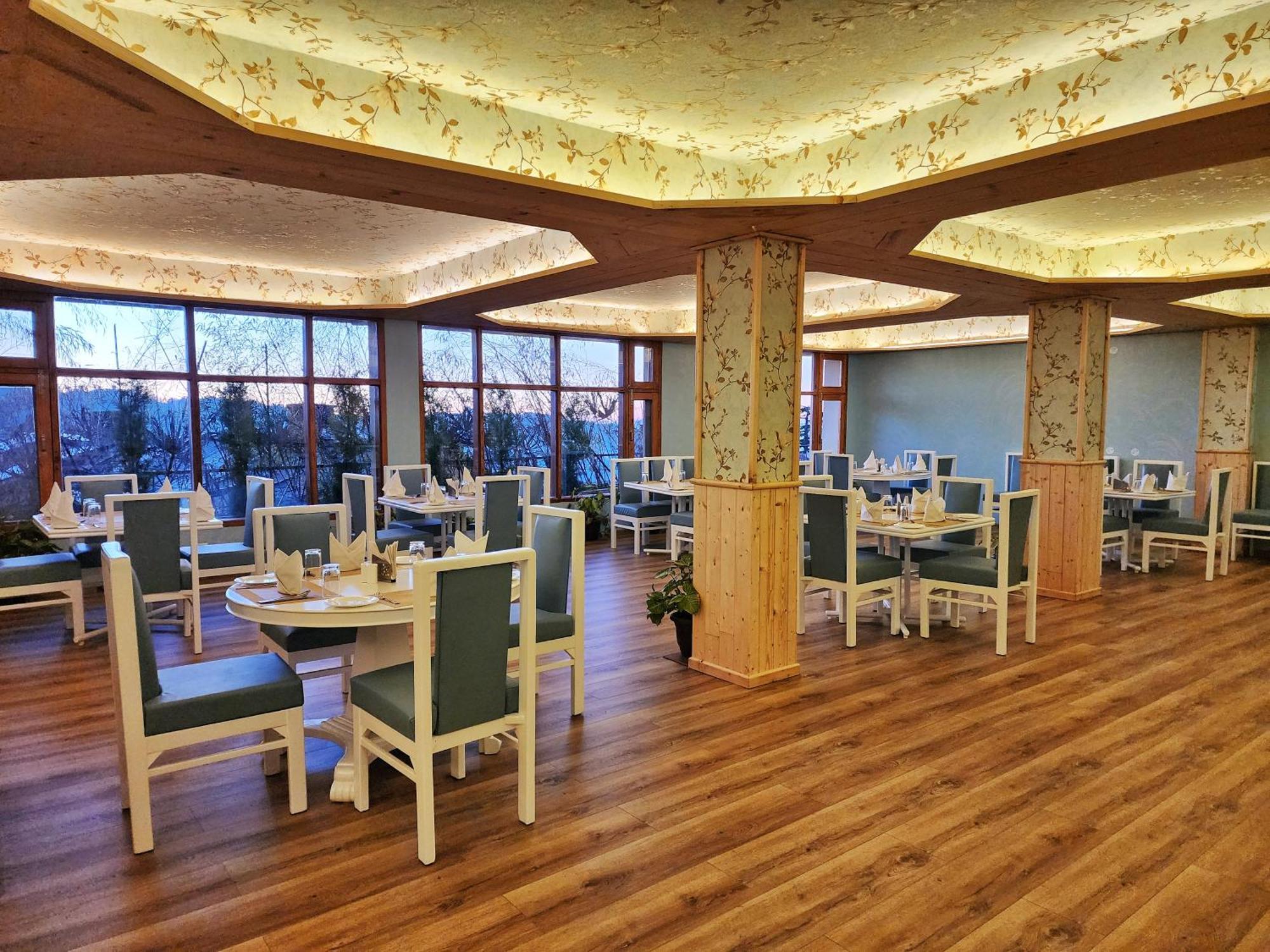 Hotel Pineview Shimla Eksteriør bilde